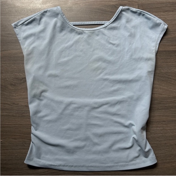 2 backless top bundle - Picture 4 of 5